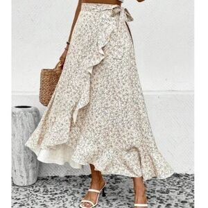Bobo Style Ruffle Hem Floral Print Maxi Skirt Sz Small